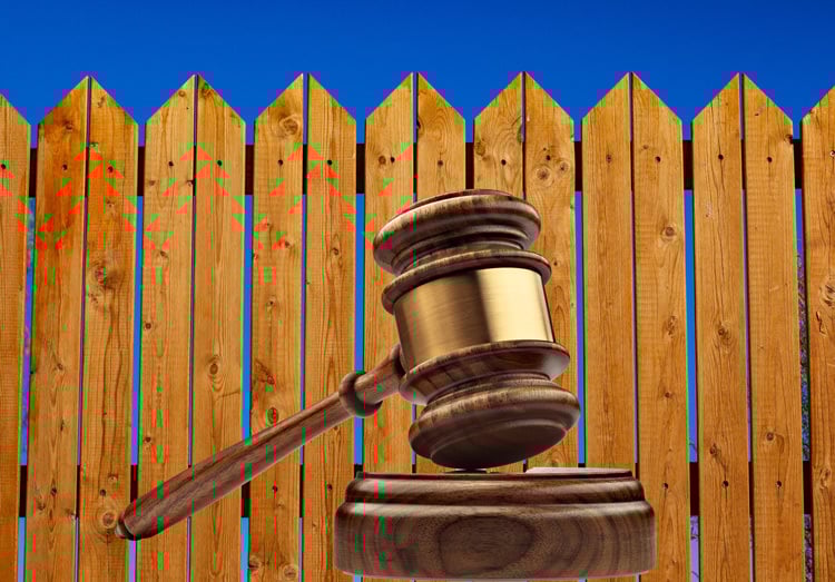 What You Need To Know About Massachusetts Fence Laws